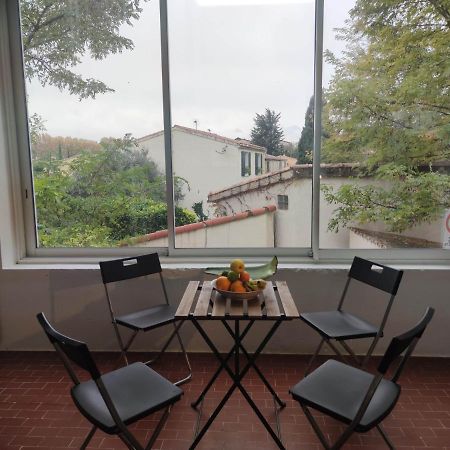 Logement Entier A 15 Mn D'Avignon, 10Mn D'Orange Deux Chambres Roquemaure  Exterior photo