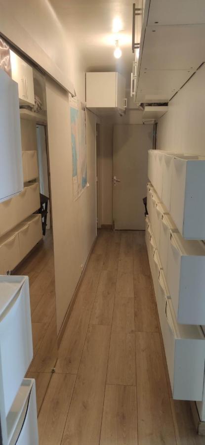 Logement Entier A 15 Mn D'Avignon, 10Mn D'Orange Deux Chambres Roquemaure  Exterior photo