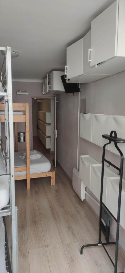 Logement Entier A 15 Mn D'Avignon, 10Mn D'Orange Deux Chambres Roquemaure  Exterior photo